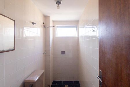 Banheiro Social de apartamento para alugar com 1 quarto, 33m² em Batel, Curitiba