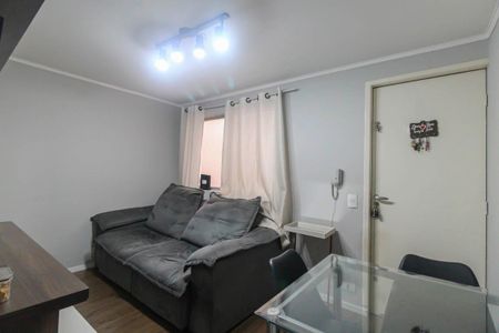 Apartamento à venda com 39m², 2 quartos e 1 vaga Apartamento à venda com 39m², 2 quartos e 1 vagaSala