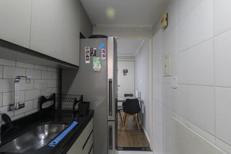 Cozinha de apartamento à venda com 2 quartos, 39m² em Vila Antonieta, São Paulo