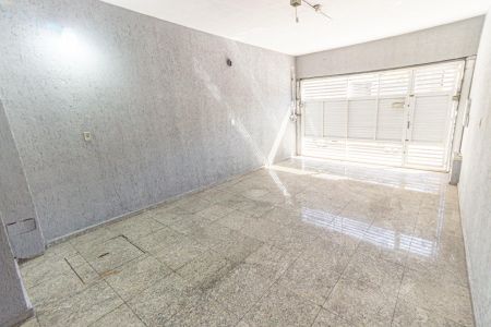 Garagem de casa à venda com 4 quartos, 300m² em Brás, São Paulo