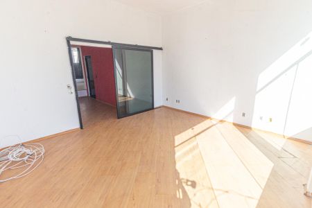 Casa para alugar com 300m², 4 quartos e 3 vagas Casa para alugar com 300m², 4 quartos e 3 vagasSuíte