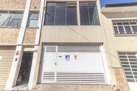 Fachada de casa à venda com 4 quartos, 300m² em Brás, São Paulo