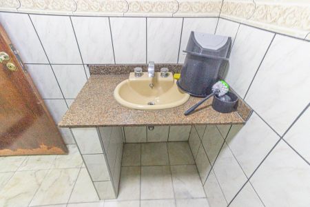 Casa para alugar com 300m², 4 quartos e 3 vagas Casa para alugar com 300m², 4 quartos e 3 vagasBanheiro 3
