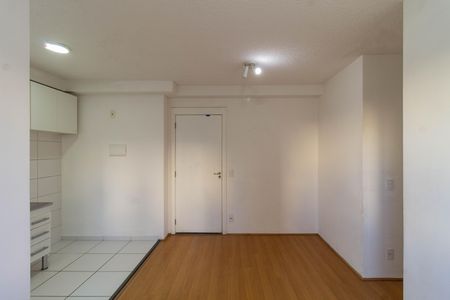 Sala de apartamento para alugar com 2 quartos, 42m² em Bom Retiro, São Paulo