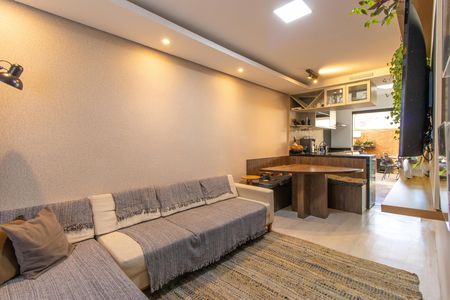 Sala de casa de condomínio para alugar com 3 quartos, 90m² em Jardim Barbacena, Cotia
