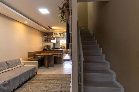 Sala de casa de condomínio para alugar com 3 quartos, 90m² em Jardim Barbacena, Cotia