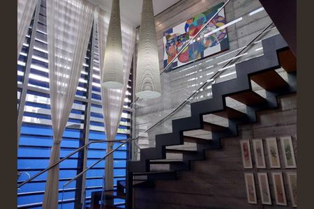 Casa à venda com 3 quartos, 300m² em Cerâmica, São Caetano do Sul