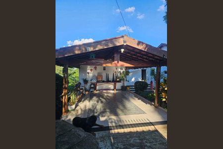 Casa à venda com 3 quartos, 645m² em Vale Verde, Valinhos