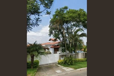 Casa à venda com 645m², 3 quartos e 6 vagas