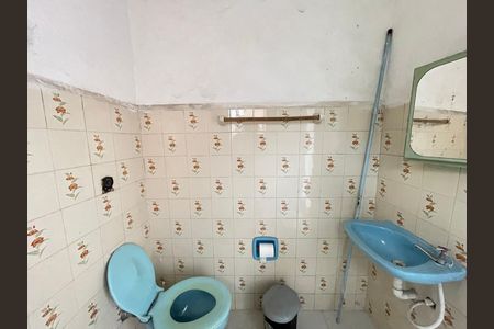 Casa para alugar com 84m², 2 quartos e 1 vaga Casa para alugar com 84m², 2 quartos e 1 vagaBanheiro 2