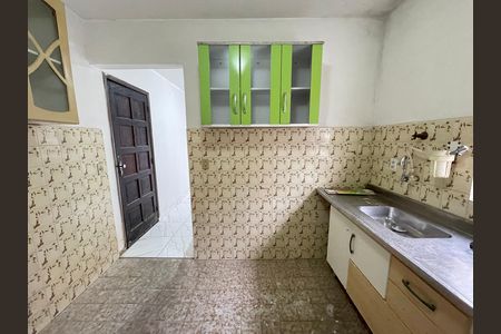 Cozinha de casa para alugar com 2 quartos, 84m² em Jardim Sao Jorge (raposo Tavares), São Paulo