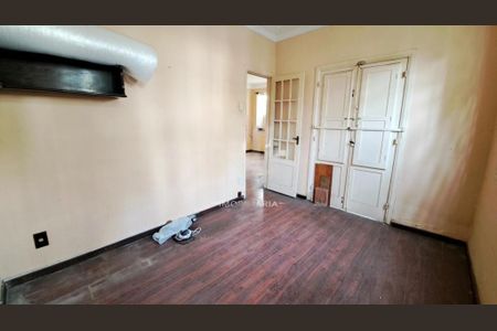 Casa à venda com 234m², 7 quartos e 2 vagas