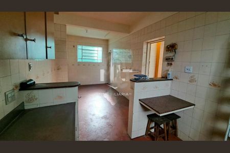 Casa à venda com 234m², 7 quartos e 2 vagas
