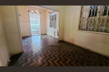Casa à venda com 234m², 7 quartos e 2 vagas