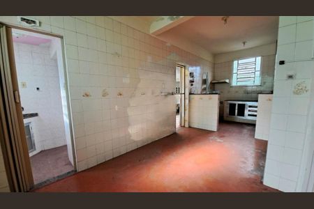 Casa à venda com 234m², 7 quartos e 2 vagas