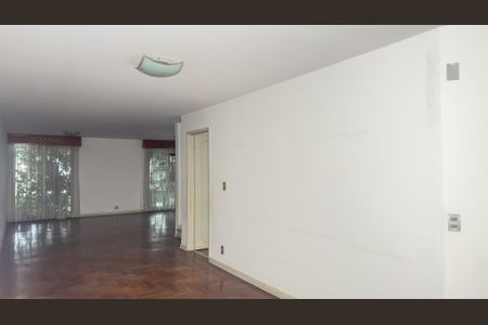 Sala de casa à venda com 3 quartos, 200m² em Vila Cordeiro, São Paulo