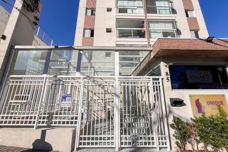 Apartamento para alugar com 36m², 1 quarto e 1 vagaFachada + plaquinha
