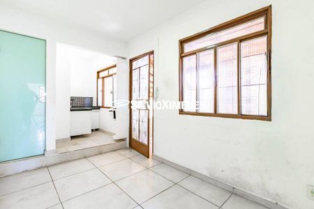 Casa à venda com 3 quartos, 587m² em Sagrada Família, Belo Horizonte