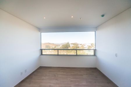Varanda da Sala de kitnet/studio para alugar com 1 quarto, 41m² em Vale do Sereno, Nova Lima