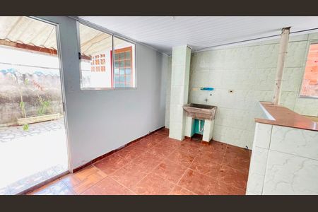 Casa para alugar com 100m², 2 quartos e 1 vaga