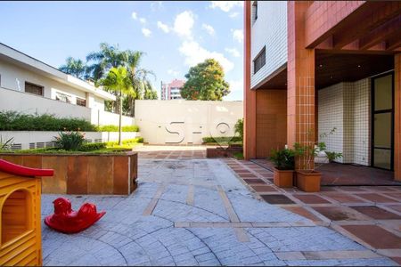 Apartamento à venda com 172m², 4 quartos e 3 vagas