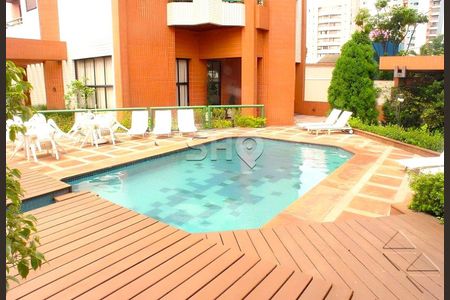 Apartamento à venda com 172m², 4 quartos e 3 vagas