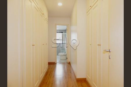 Apartamento à venda com 172m², 4 quartos e 3 vagas