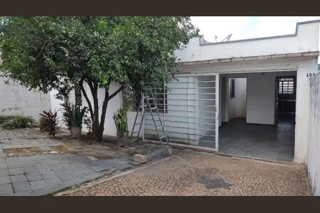 Casa à venda com 176m², 3 quartos e 3 vagas