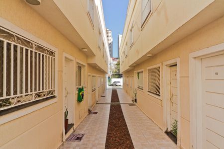 Casa de condomínio à venda com 59m², 2 quartos e 1 vagaÁrea comum
