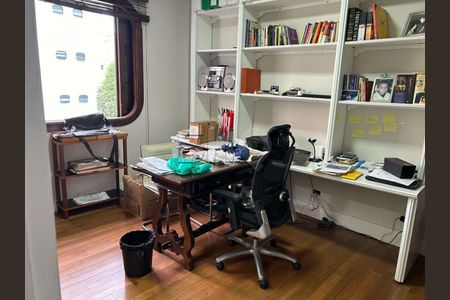 Apartamento à venda com 4 quartos, 265m² em Jardim Paulista, São Paulo