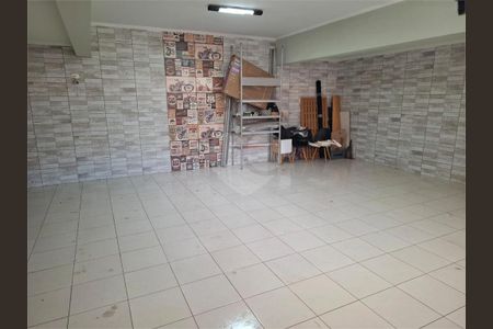 Casa à venda com 4 quartos, 320m² em Vila Lucia, São Paulo