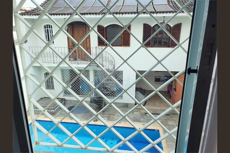 Casa à venda com 4 quartos, 320m² em Vila Lucia, São Paulo