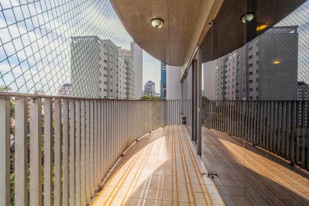 Apartamento à venda com 4 quartos, 287m² em Sumarezinho, São Paulo