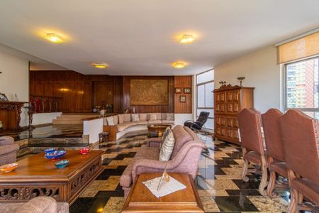 Apartamento à venda com 287m², 4 quartos e 4 vagas