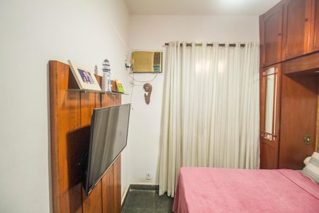 Quarto 2 de casa à venda com 4 quartos, 221m² em Vila Valqueire, Rio de Janeiro