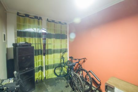 Quarto 1 de casa à venda com 4 quartos, 221m² em Vila Valqueire, Rio de Janeiro
