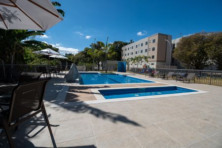 Apartamento para alugar com 45m², 2 quartos e 1 vagaÁrea comum - Piscina
