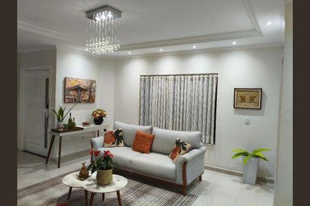 Casa à venda com 314m², 4 quartos e 5 vagas