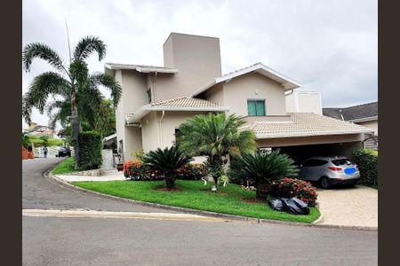 Casa à venda com 314m², 4 quartos e 5 vagas