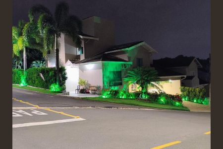 Casa à venda com 314m², 4 quartos e 5 vagas