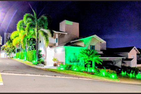 Casa à venda com 314m², 4 quartos e 5 vagas