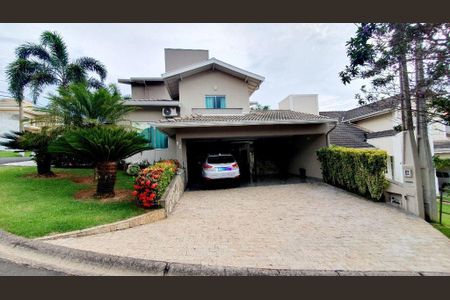 Casa à venda com 314m², 4 quartos e 5 vagas