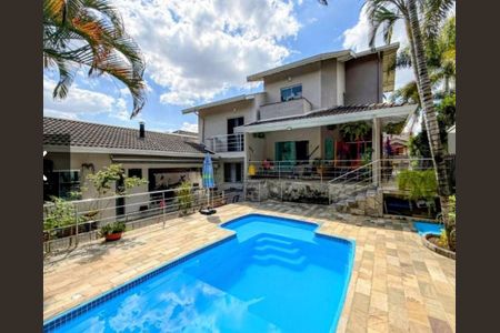 Casa à venda com 314m², 4 quartos e 5 vagas