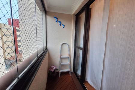 Apartamento à venda com 92m², 3 quartos e 2 vagas Apartamento à venda com 92m², 3 quartos e 2 vagasSacada