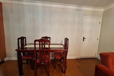Apartamento à venda com 92m², 3 quartos e 2 vagas Apartamento à venda com 92m², 3 quartos e 2 vagasSala de Jantar