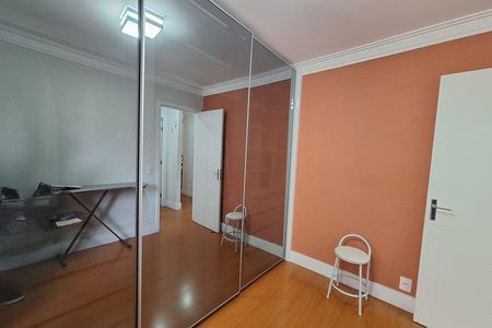 Apartamento à venda com 92m², 3 quartos e 2 vagas Apartamento à venda com 92m², 3 quartos e 2 vagasQuarto 2