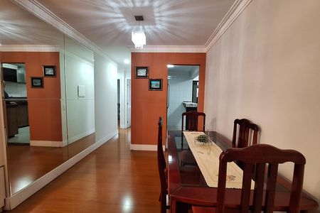 Apartamento à venda com 92m², 3 quartos e 2 vagas Apartamento à venda com 92m², 3 quartos e 2 vagasSala de Jantar