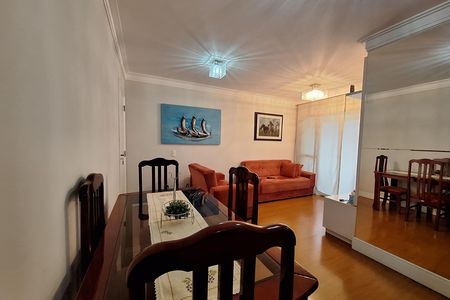 Apartamento à venda com 92m², 3 quartos e 2 vagas Apartamento à venda com 92m², 3 quartos e 2 vagasSala de Jantar