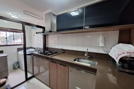 Apartamento à venda com 92m², 3 quartos e 2 vagas Apartamento à venda com 92m², 3 quartos e 2 vagasCozinha