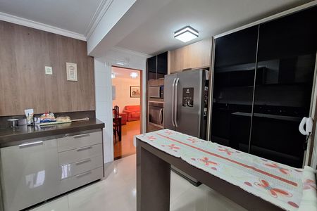 Apartamento à venda com 92m², 3 quartos e 2 vagas Apartamento à venda com 92m², 3 quartos e 2 vagasCozinha